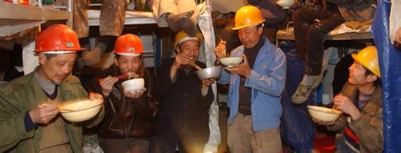 工地农民工的日常