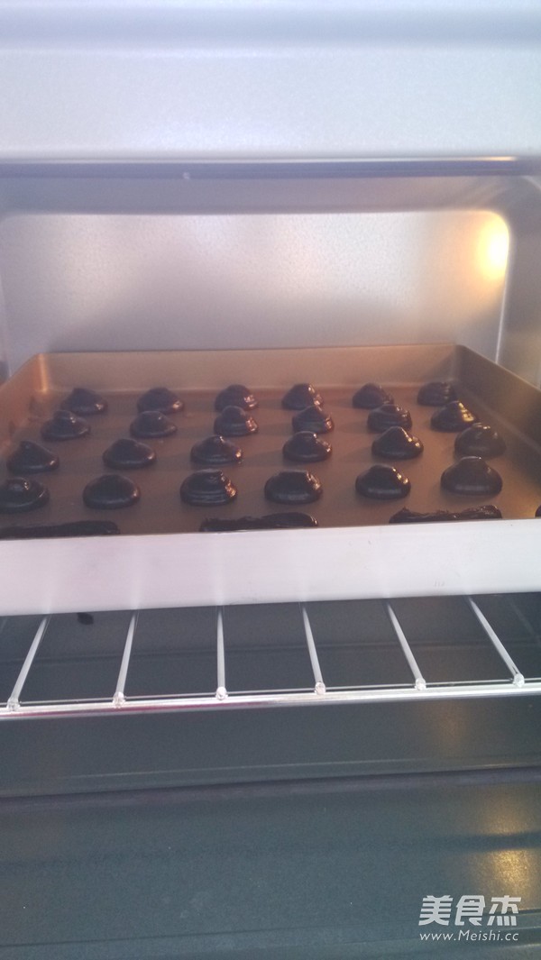 可可泡芙塔的做法