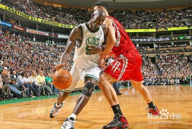 姚明在NBA球星中地位如何?