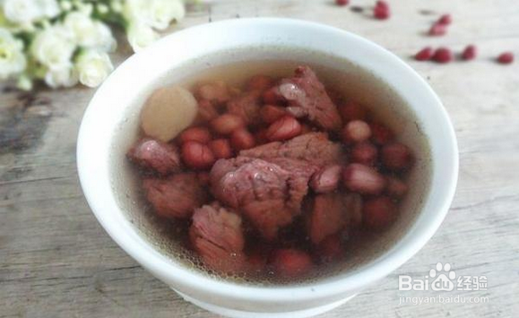 花生茴香炖牛肉