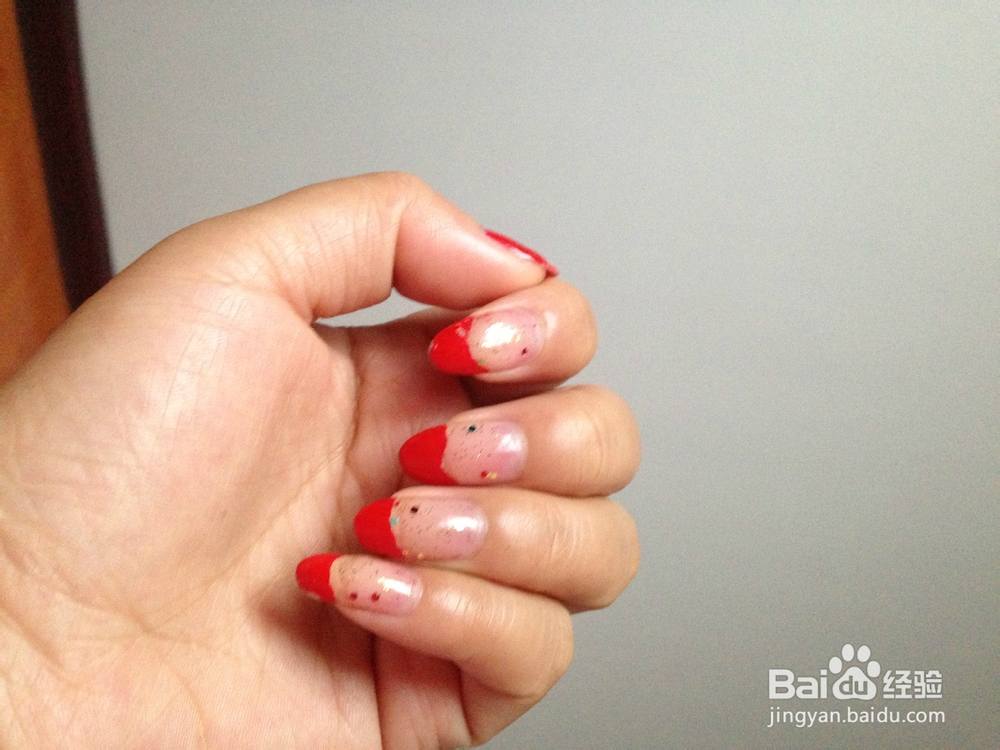 时尚美甲的简单方法