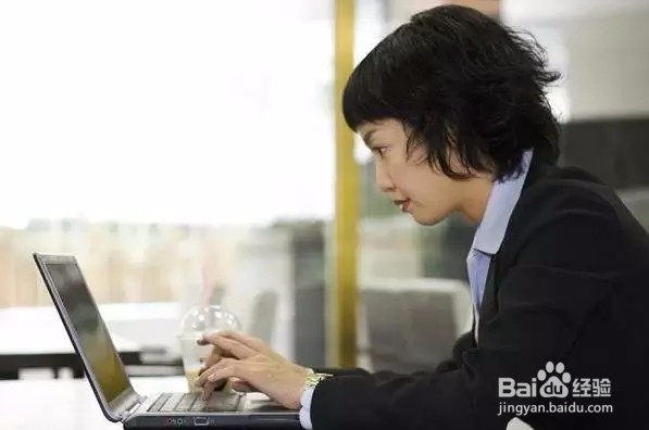 皮肤暗黄该怎样调理