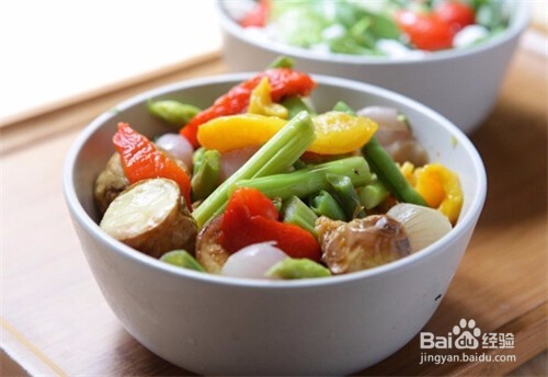 教大家如何瘦脸