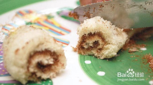 用切片面包制作肉桂卷