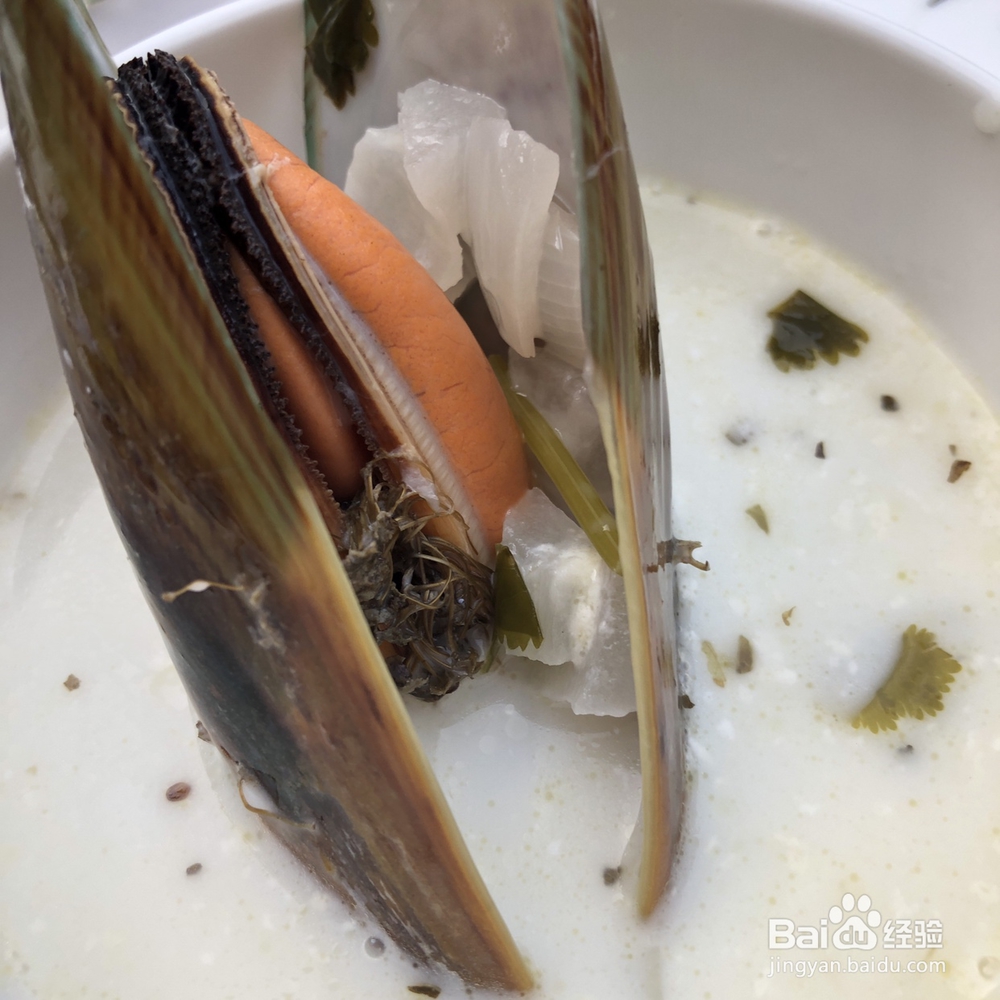 姐姐为我做的椰香白酒青口贝