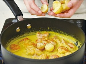 教大家做菠萝咖喱鸡