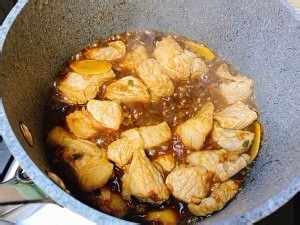 油豆腐烧肉-记忆中的味道的做法
