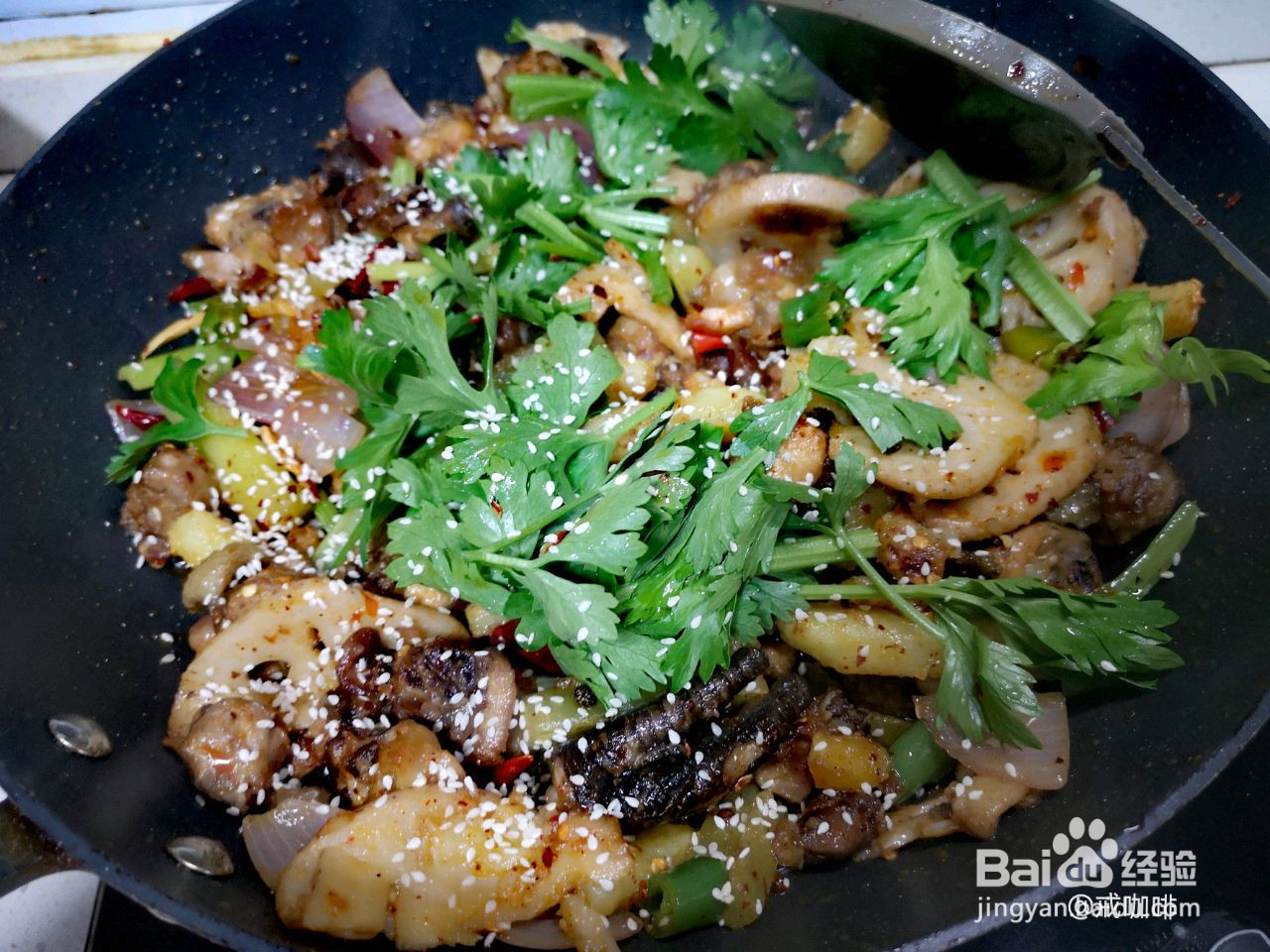 干锅鸡PLUS版的做法