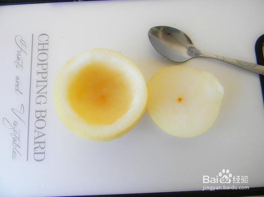 雪梨银耳盅的做法