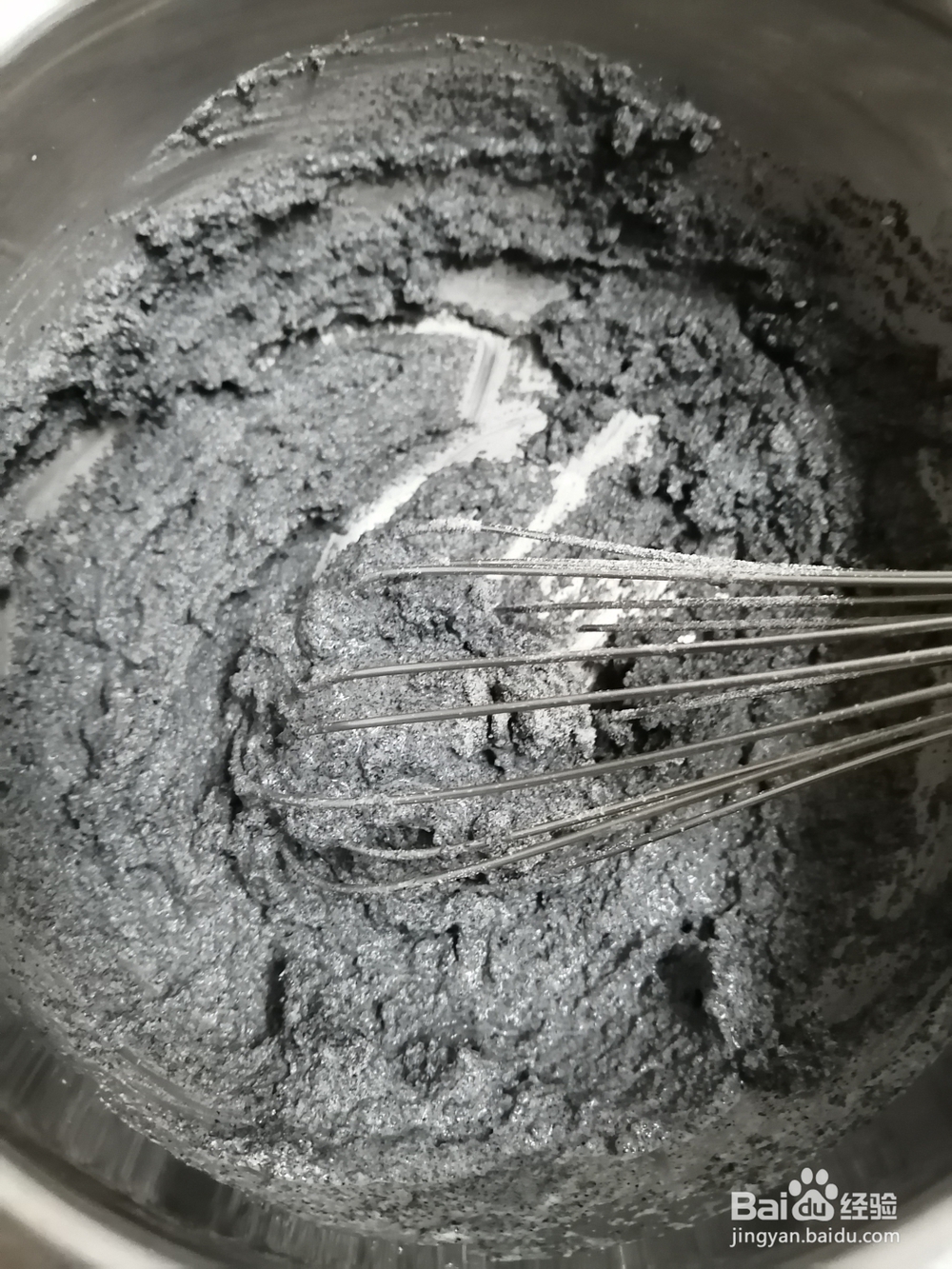 小孩子超喜欢的黑芝麻米糕
