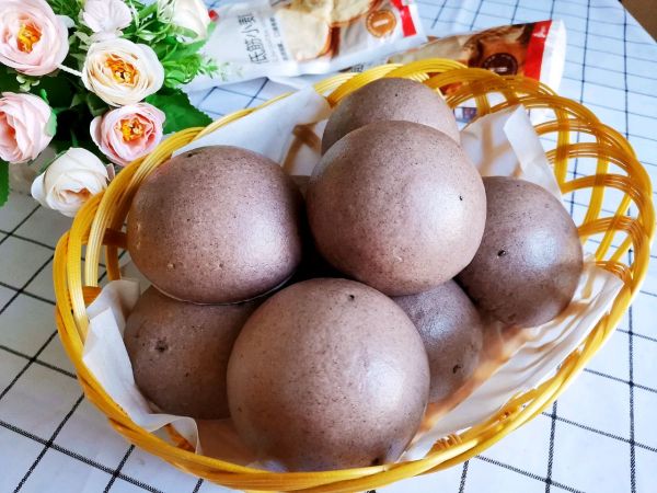 纯手工黑芝麻馒头