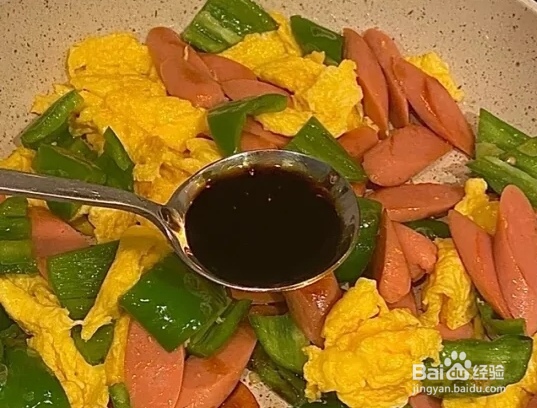 青椒火腿炒鸡蛋