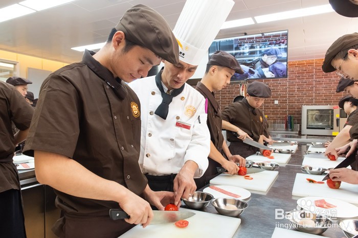 学厨师有年龄限制吗？