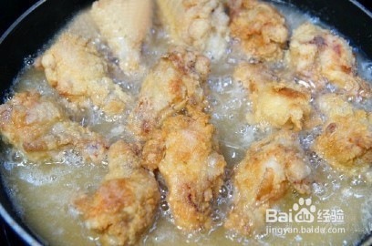 家常小吃校村炸鸡制作