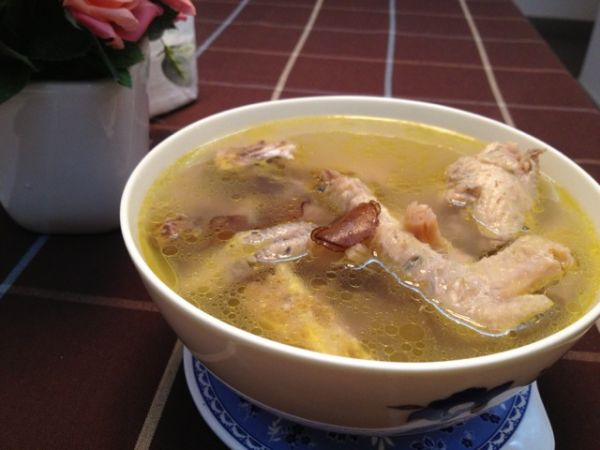 鹿茸元贝土鸡汤