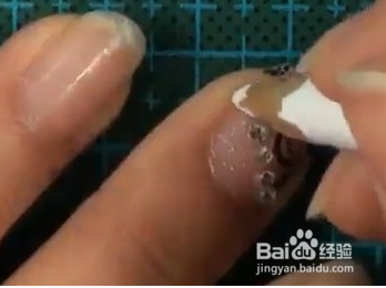 简单蕾丝美甲DIY教程