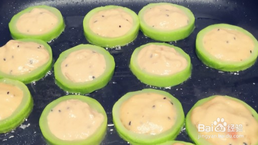 美味西葫芦饼,老人孩子喜欢吃!