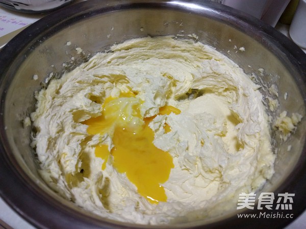 【草莓酱饼干】