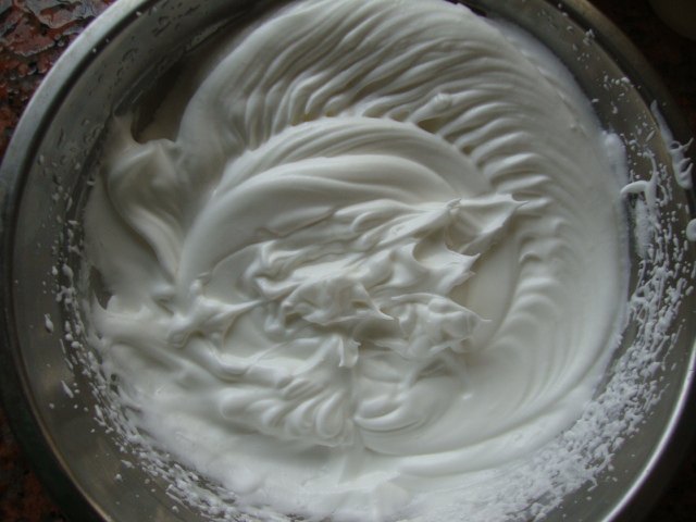 外婆做的芒果戚风蛋糕，吃了还想吃！