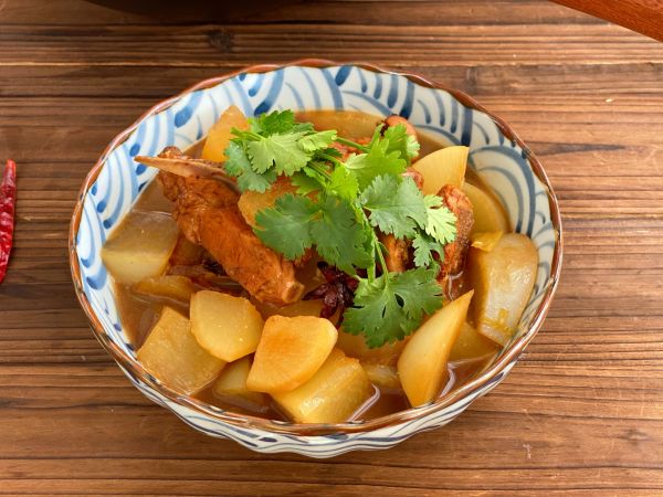 红烧排骨炖萝卜