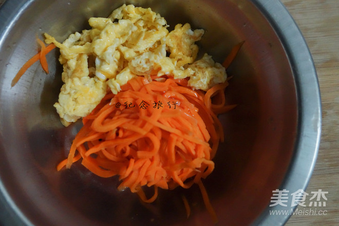 双色玫瑰花饺子