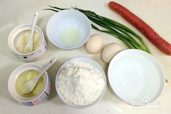 如何做胡萝卜鸡蛋煎饼？