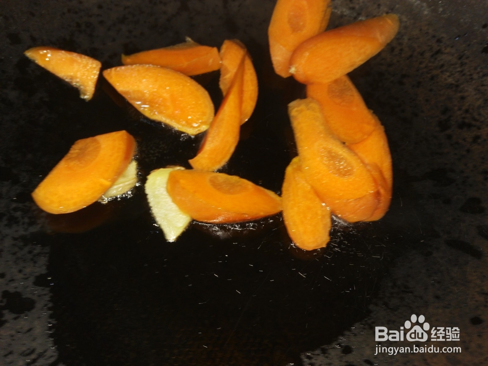 健康食谱:海带牛肉炒香干