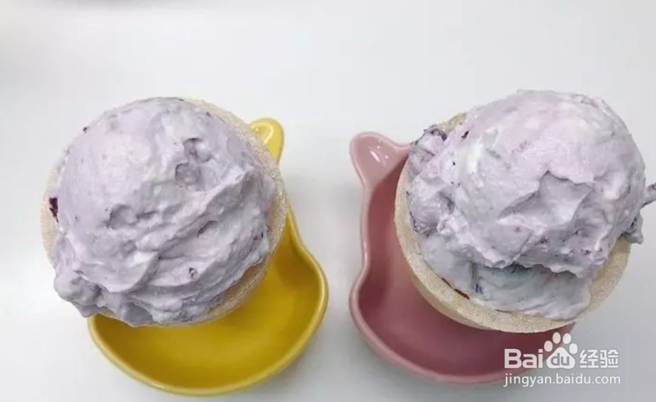 希腊优格蓝莓坚果冰淇淋