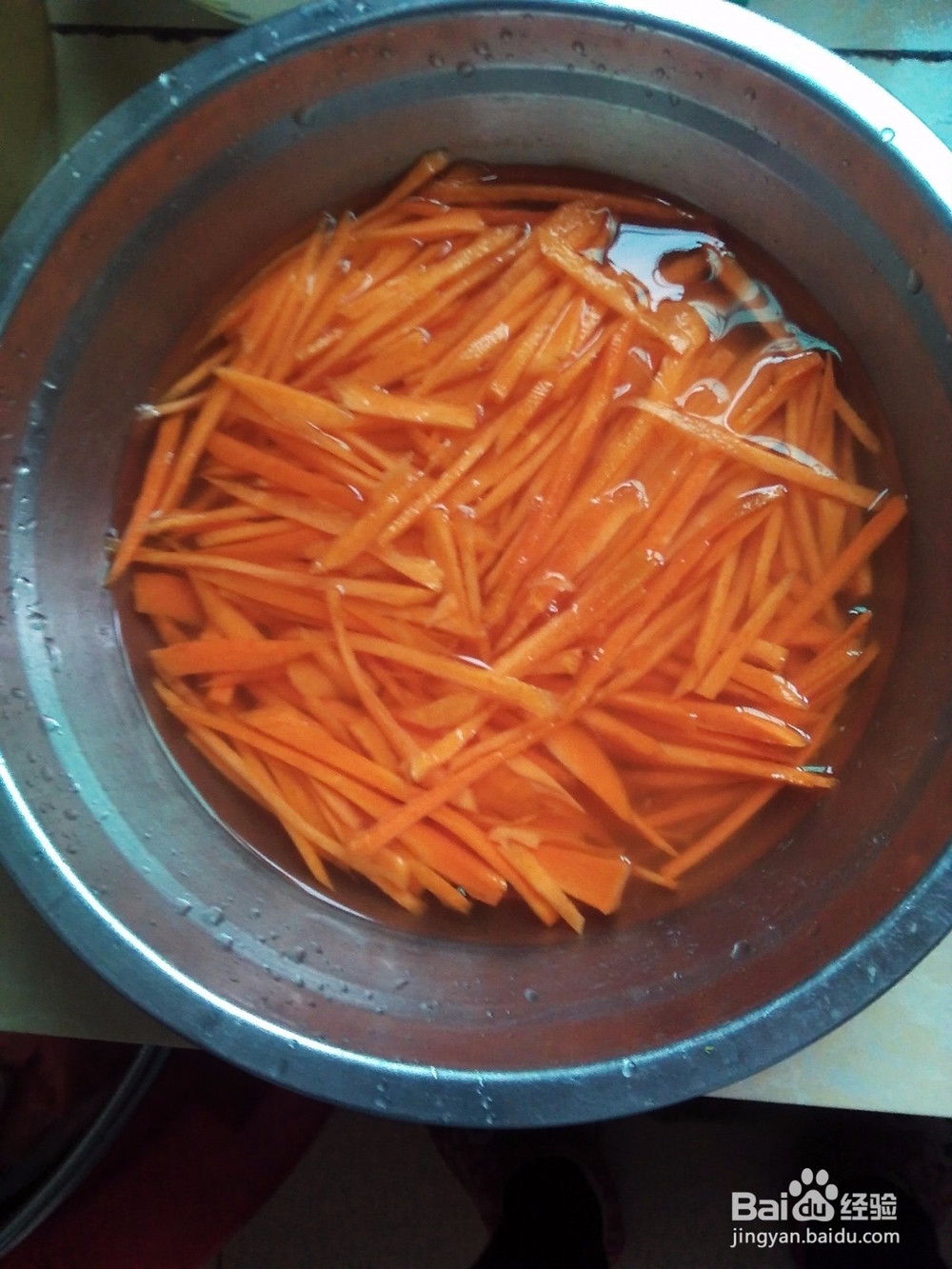 猪肉炒胡萝卜丝