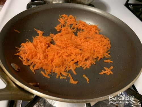 怎么做三文鱼胡萝卜小饭团？