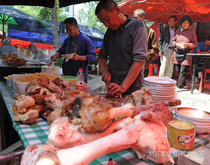 煲骨头汤怎么做才好喝，山药骨头汤的做法