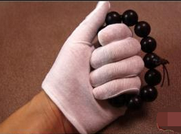 小叶紫檀盘玩的方法