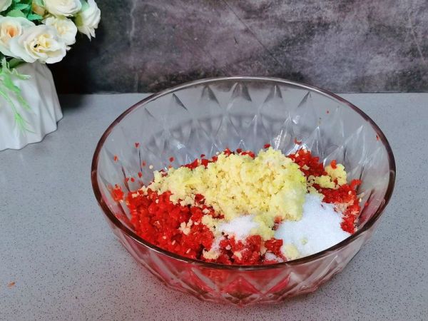 自制万能蒜蓉辣酱