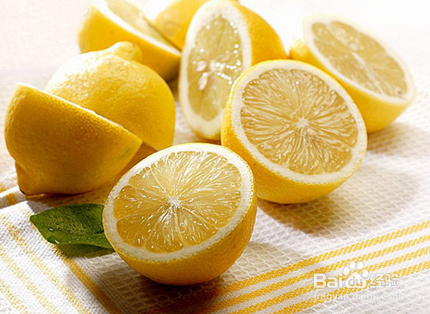 美白、祛斑、祛痘、补水小秘诀，让肌肤喝饱水！