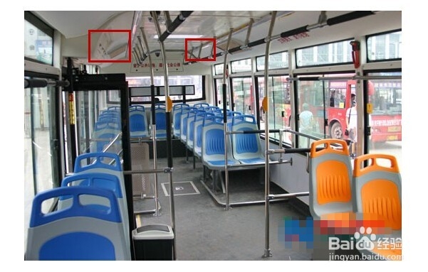 公交车上下过程中如何防窃？