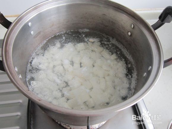 如何做出美味健康的山药炒鸡丁