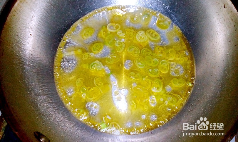 家常豆腐炖丸子的做法