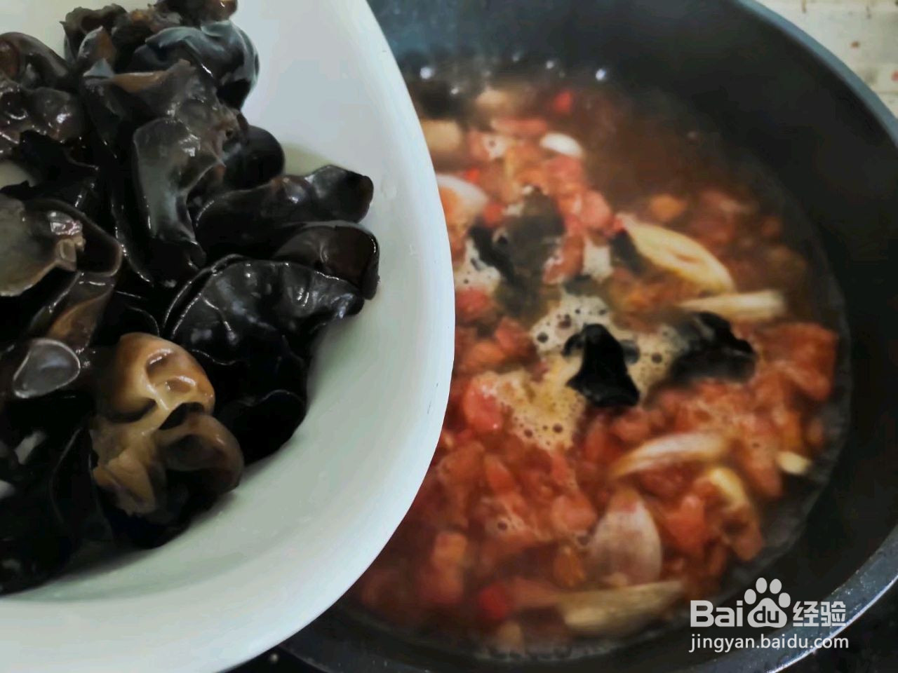 酸汤小酥肉的做法