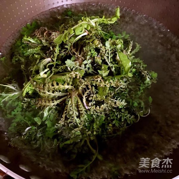 香煎荠菜馄饨