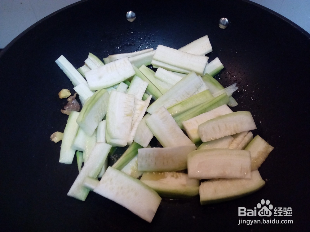 家常咸肉丝瓜汤的做法