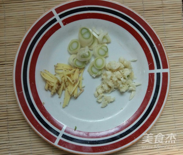 素炒苦瓜萝卜