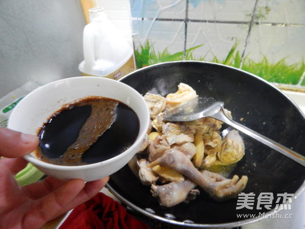 小土豆烧鸡的做法