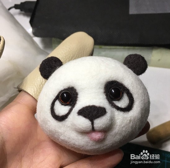教你如何用羊毛制作熊猫挂件
