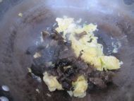 木耳炒鸡蛋
