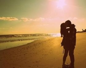 在恋爱中发现对方越来越不在乎自己了怎么办？