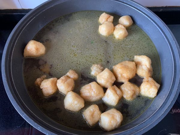 家常鸭血粉丝汤