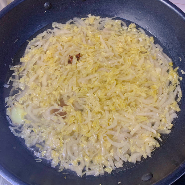 酸菜羊肉粉丝煲