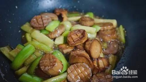 鲍炒丝瓜的做法