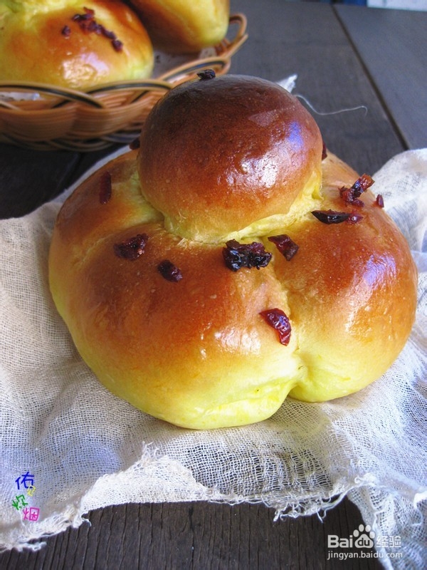 好看又美味的南瓜毛莨花面包面包怎么做？