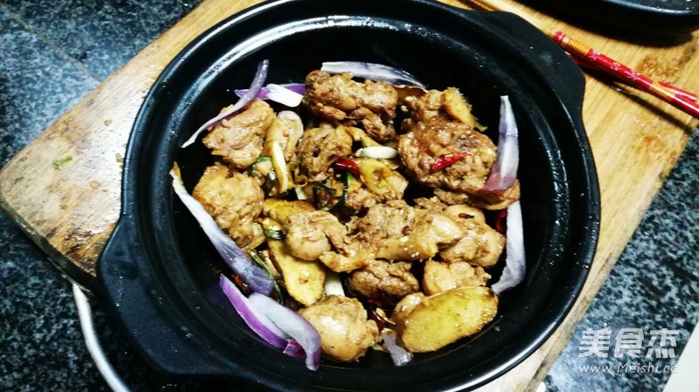 黄焖鸡的家常做法